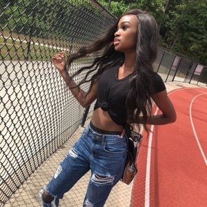 Meet your Posher, Desiree